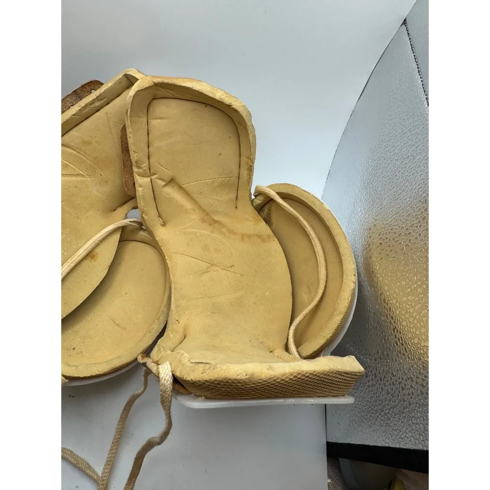 Vintage Sears 2474 M Youth Football Helmet Stars Face Guard shoulder Pads